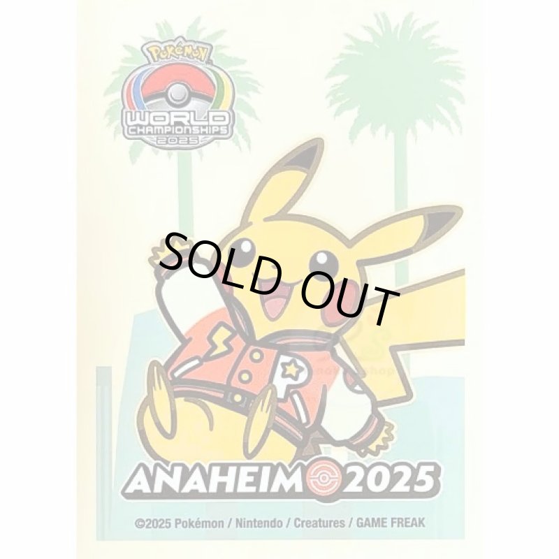 画像1: 【海外スリーブ】WCS2025アナハイム ピカチュウ(背景：白)65枚入 (1)